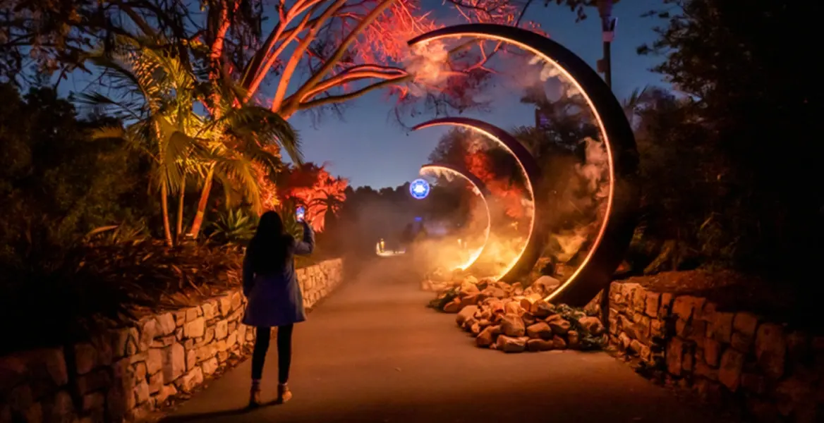 Astra Lumina Los Angeles: An Immersive Nightwalk Experience